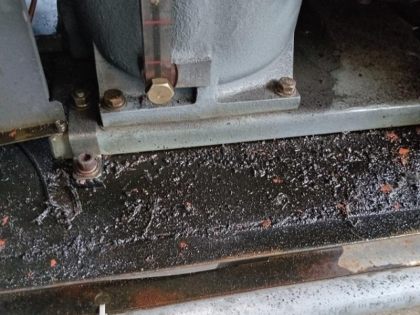 Hướng dẫn xử lý sự cố máy nén khí bị chảy dầu 3 Hướng dẫn xử lý sự cố máy nén khí bị chảy dầu