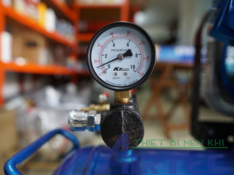 Đồng Hồ Áp Suất Bình Khí Nén